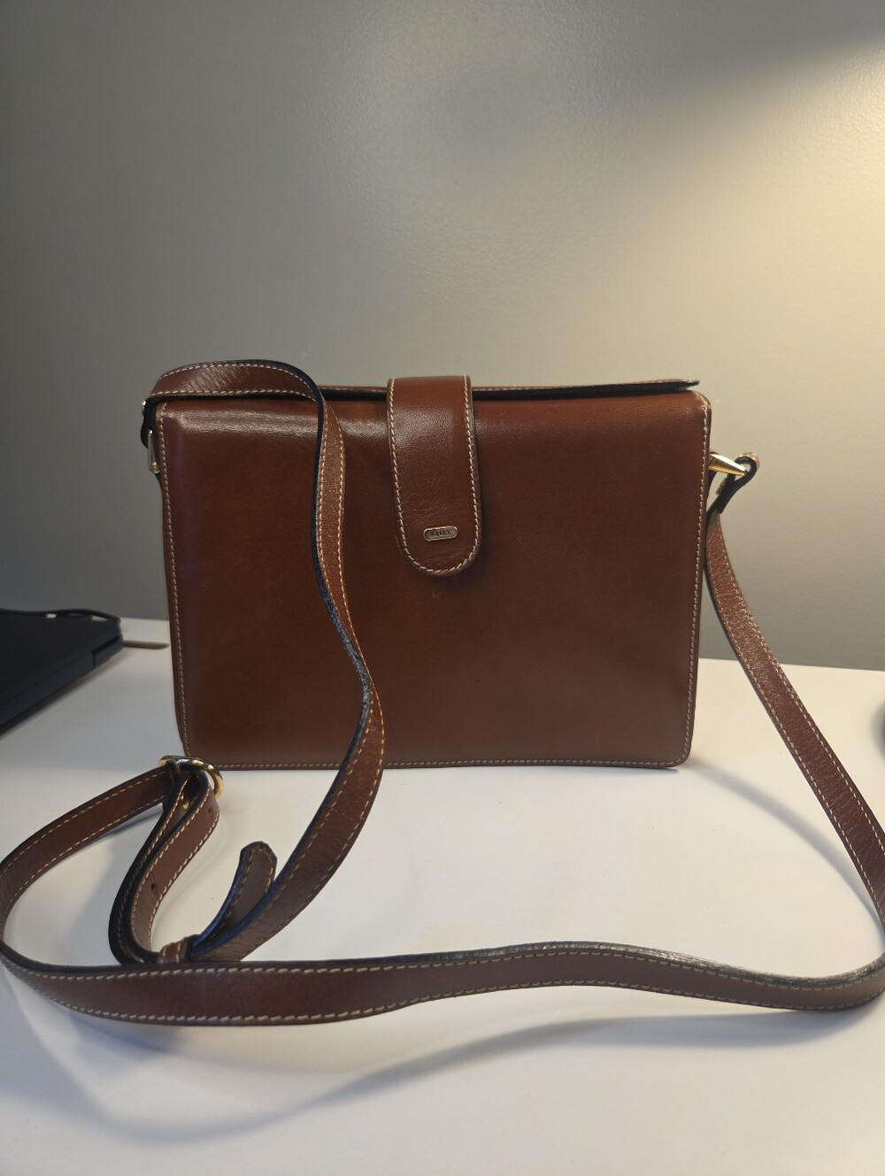 Bally Brown Leather Shoulder Bag Cross Body Front Flap Purse Gorgeous